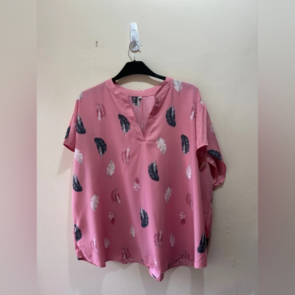 Pink Feather Print Women's Top